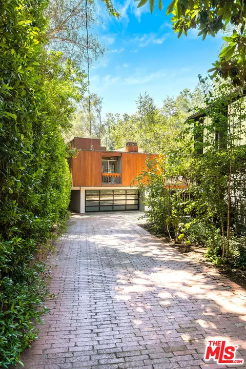 Santa Monica, CA 90402,681 Brooktree Rd