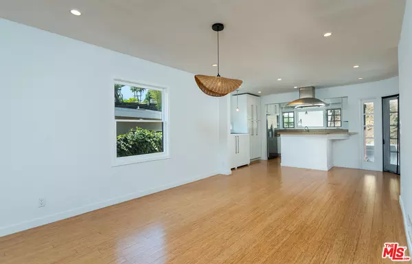 Los Angeles, CA 90026,3110 Berkeley Cir
