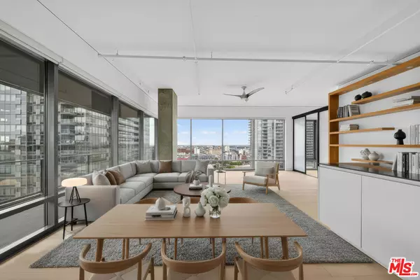 Los Angeles, CA 90015,1100 S Hope St #1501