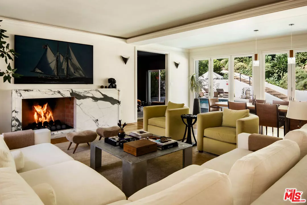 Los Angeles, CA 90068,2003 El Cerrito Pl