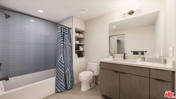 Burbank, CA 91502,800 N Front St #1444