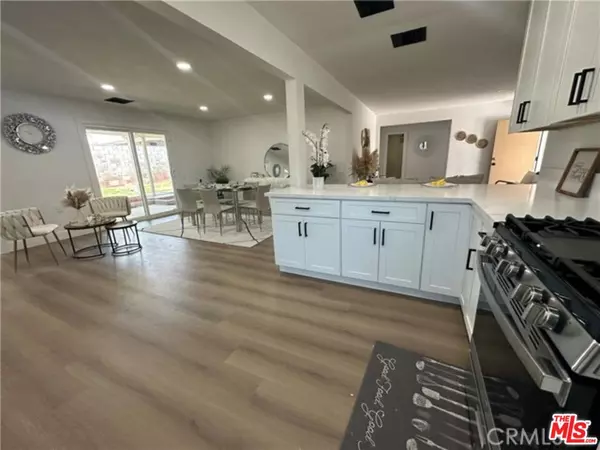 San Bernardino, CA 92411,1598 W 7th St