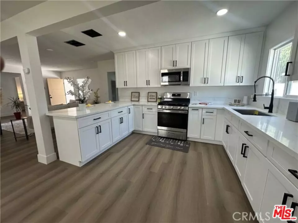 San Bernardino, CA 92411,1598 W 7th St