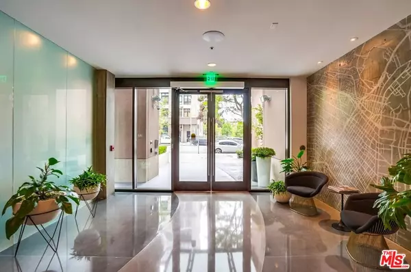 Los Angeles, CA 90015,1111 S Grand Ave #1008