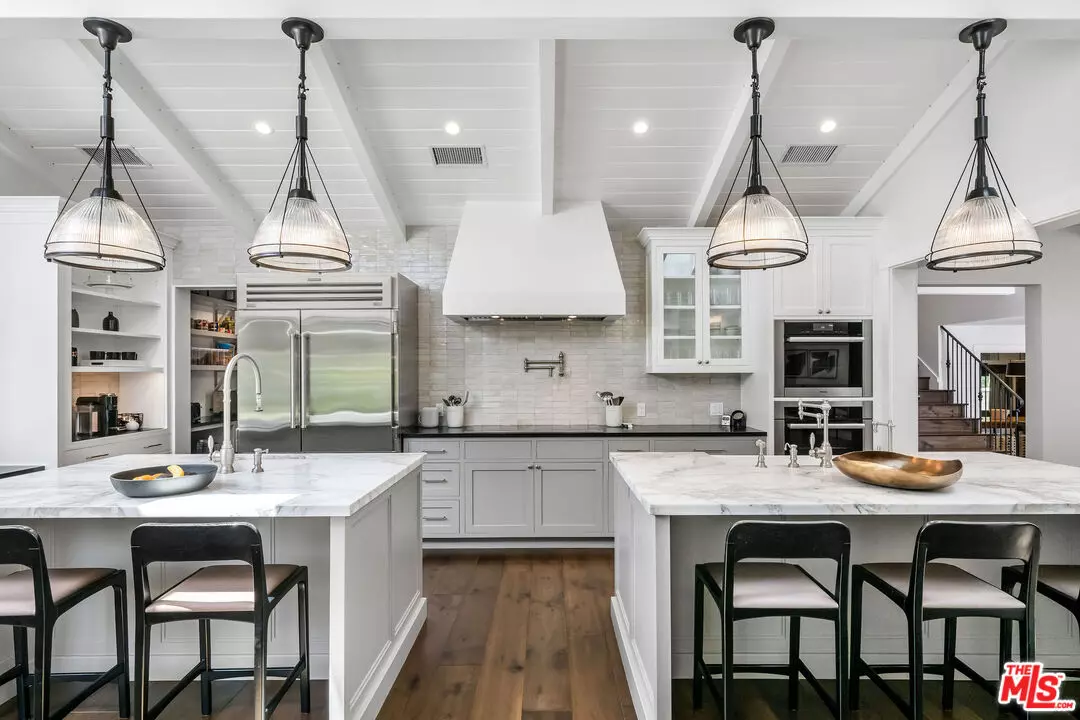 Hidden Hills, CA 91302,24884 Jim Bridger Rd