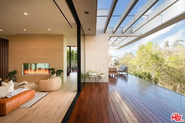 Studio City, CA 91604,3748 Berry Dr