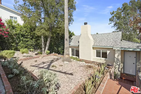 Los Angeles, CA 90065,4354 Wawona St