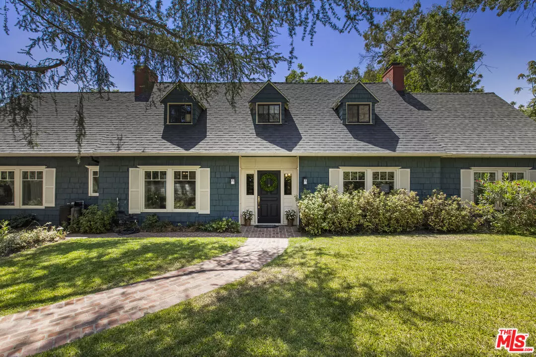 Altadena, CA 91001,2555 N Altadena Dr