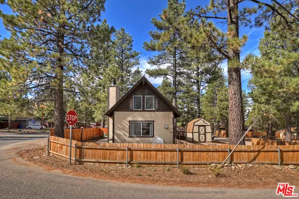 2074 1st Ln, Big Bear City, CA 92314