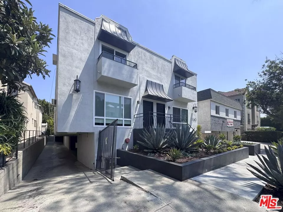 West Hollywood, CA 90046,1140 N Ogden Dr