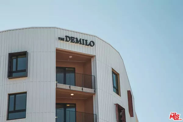 Inglewood, CA 90301,201 N La Brea Ave. Ave #423