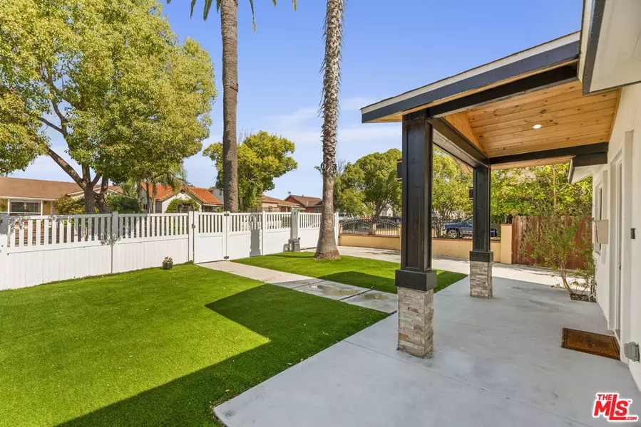 914 Alpha St, Inglewood, CA 90302