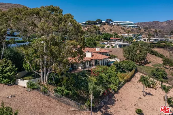 Malibu, CA 90265,3504 Coast View Dr