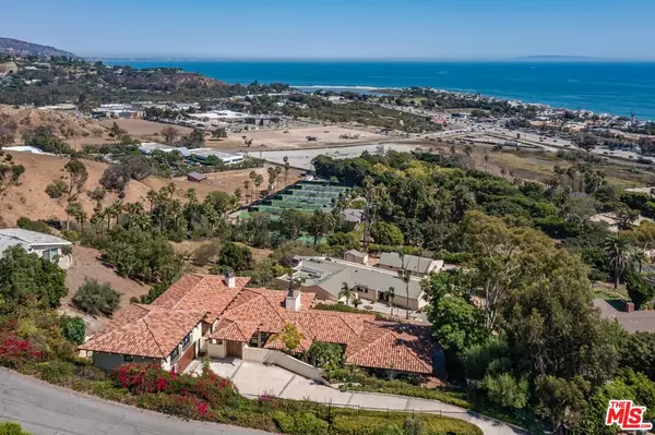 Malibu, CA 90265,3504 Coast View Dr