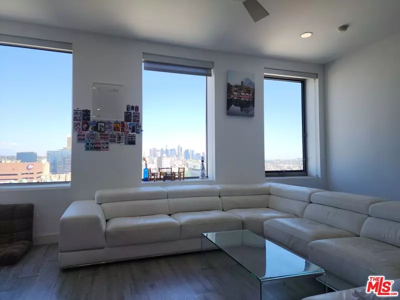 3810 Wilshire Blvd #1706, Los Angeles, CA 90010