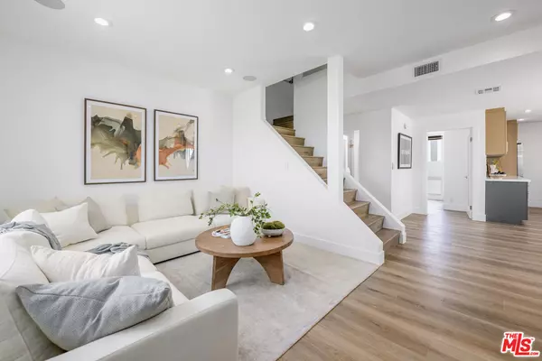 Los Angeles, CA 90026,1080 Everett Pl