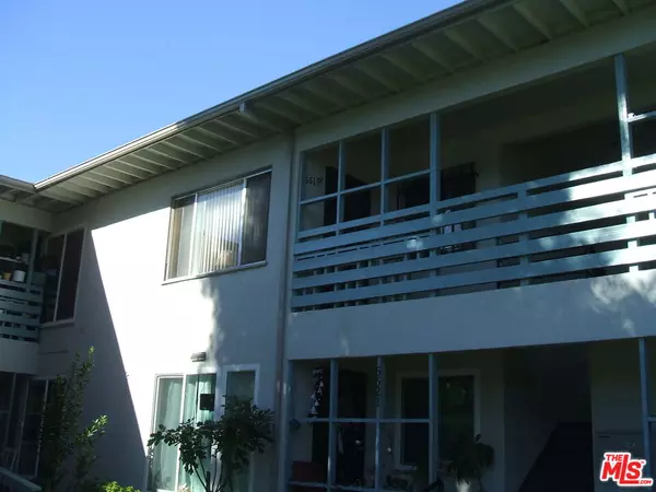 Los Angeles, CA 90016,5619 W Clemson St #1/2