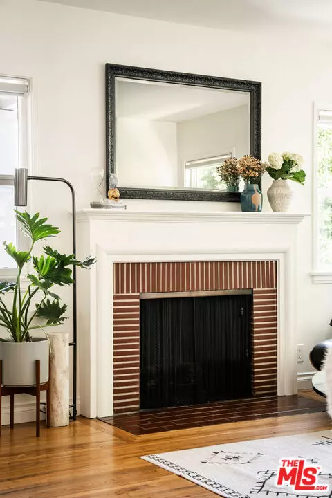 Los Angeles, CA 90039,3224 La Clede Ave