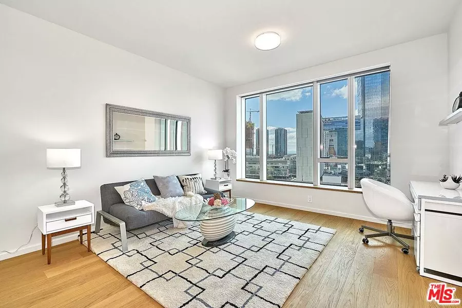 889 Francisco St #1001, Los Angeles, CA 90017