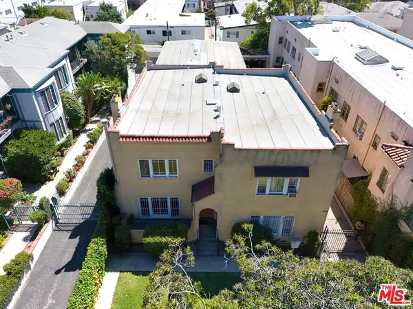 Los Angeles, CA 90027,5418 Franklin Ave