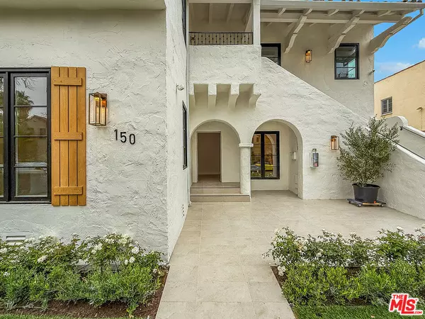 Beverly Hills, CA 90211,150 N Arnaz Dr #A