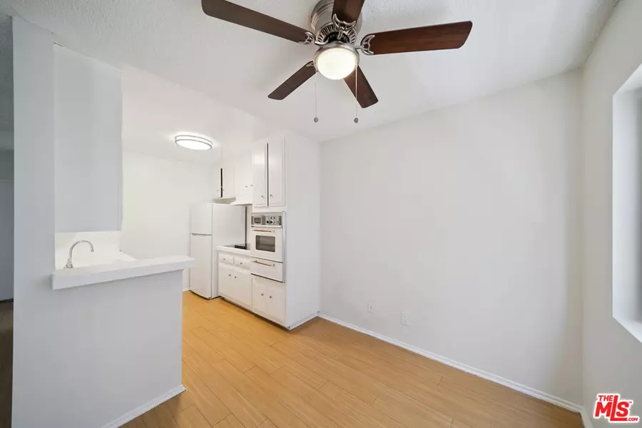 7032 Lanewood Ave #203, Los Angeles, CA 90028