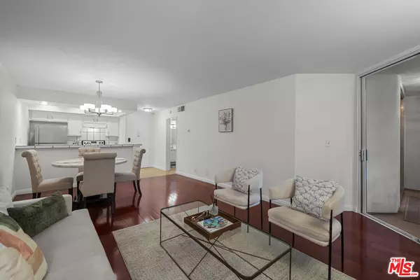 West Hollywood, CA 90069,1230 N Sweetzer Ave #213