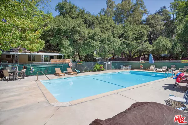 Ojai, CA 93023,601 Grand Ave