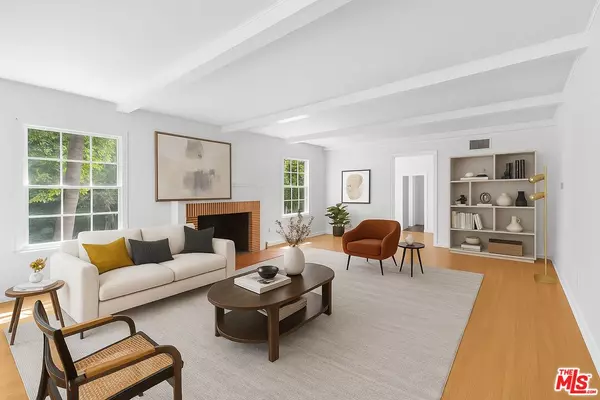 Sherman Oaks, CA 91423,4909 Morse Ave