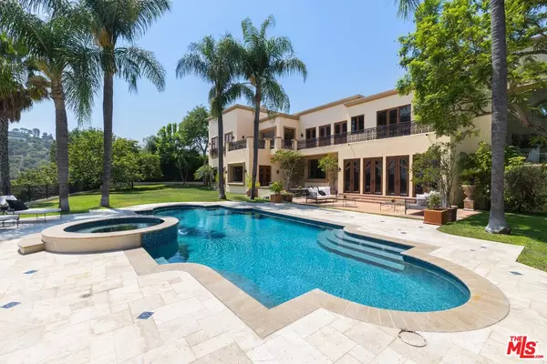 Beverly Hills, CA 90210,3364 Clerendon Rd