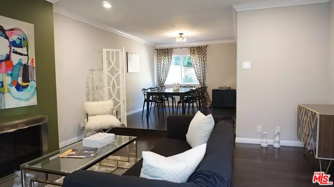 5644 Etiwanda Ave #7, Tarzana, CA 91356