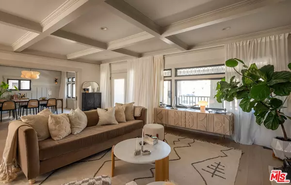 Los Angeles, CA 90006,1715 S Kingsley Dr