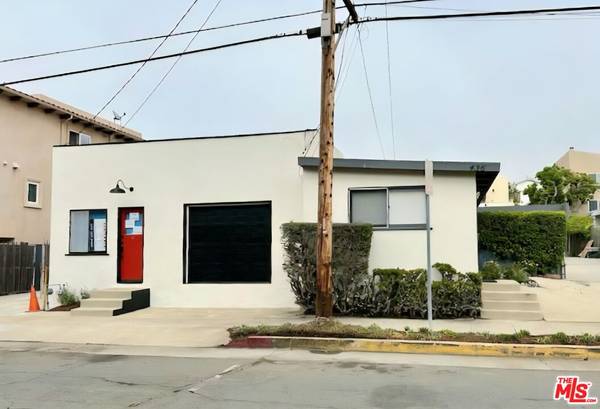 436 Ardmore Ave #D, Hermosa Beach, CA 90254