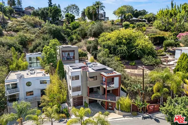 Los Angeles, CA 90039,2222 Bancroft Ave