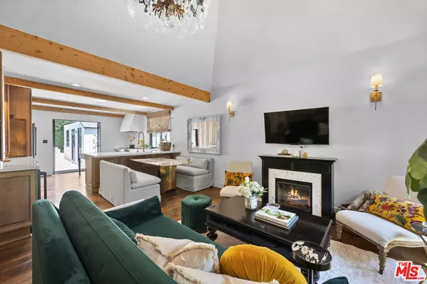 8961 Dicks St, West Hollywood, CA 90069