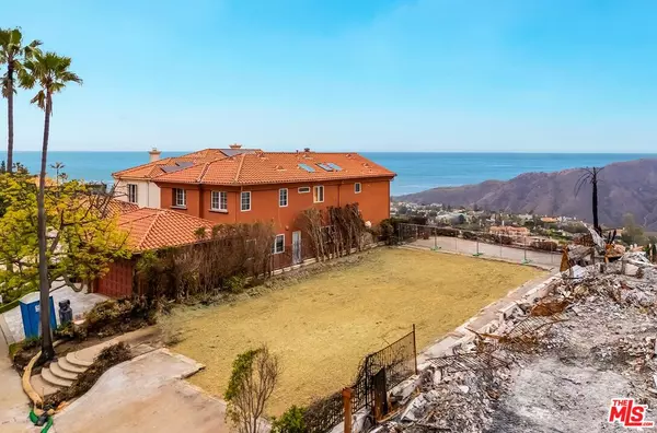 Pacific Palisades, CA 90272,1648 Chastain Pkwy