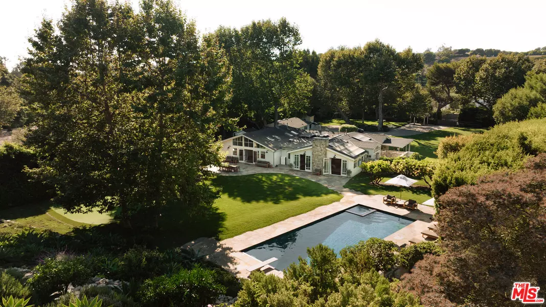 6172 Bonsall Dr, Malibu, CA 90265