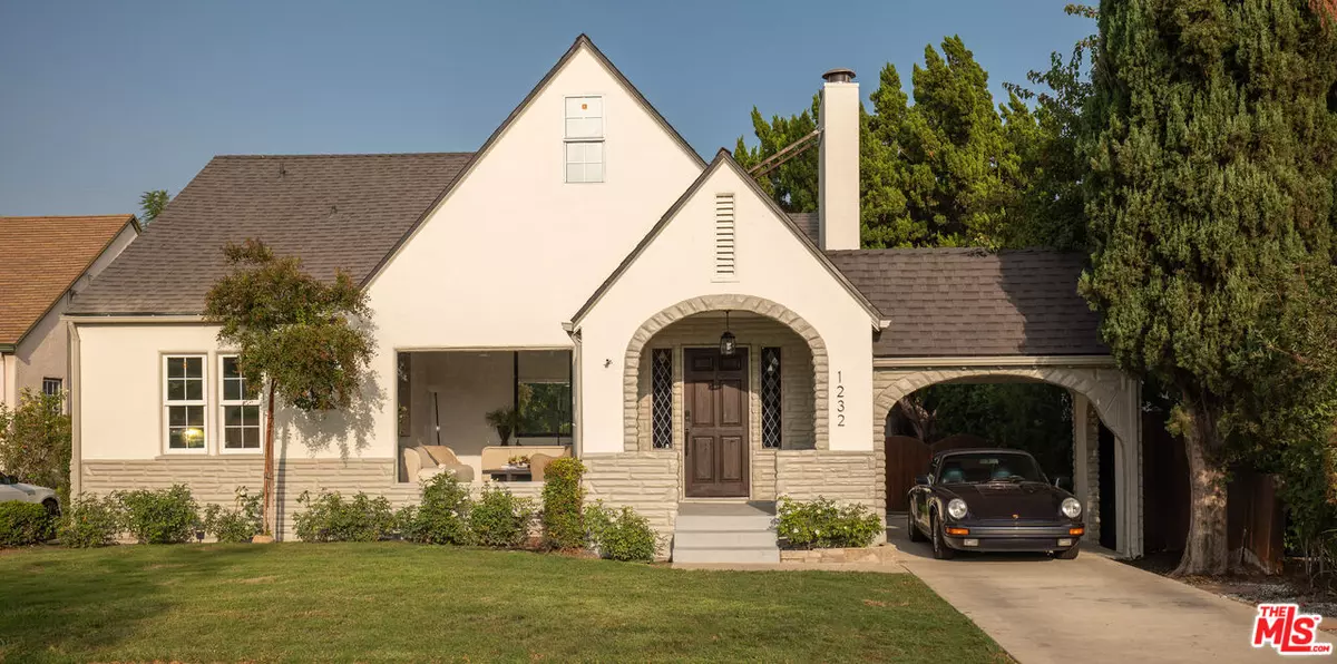 Burbank, CA 91506,1232 N Lincoln St