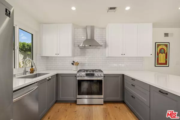 West Hills, CA 91307,7119 Deveron Ridge Rd