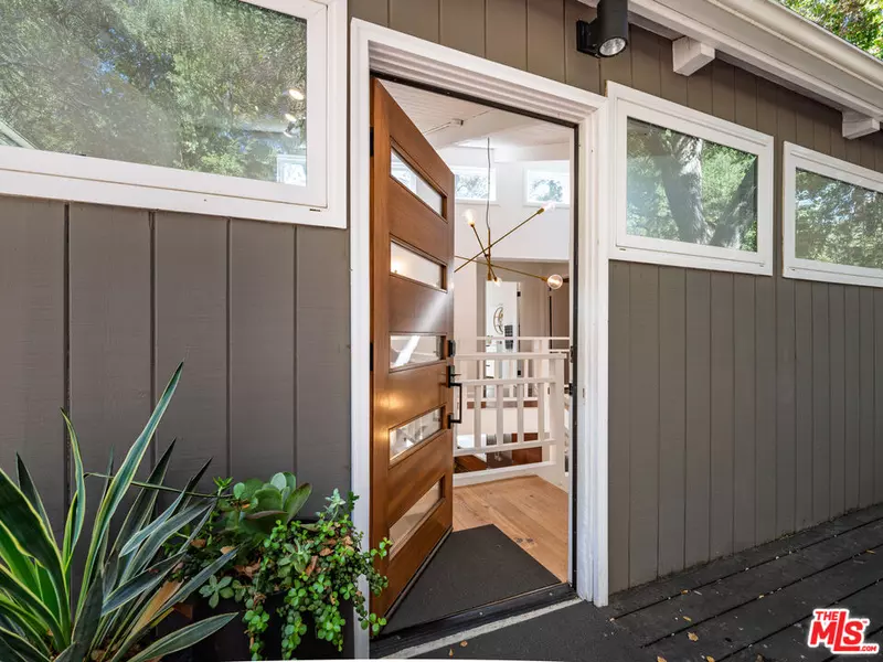 20922 Keller Rd, Topanga, CA 90290