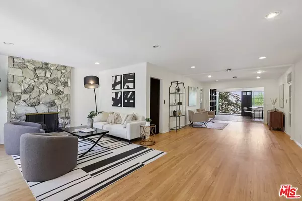 Los Angeles, CA 90065,4111 Scandia Way