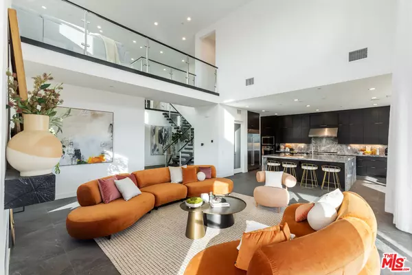 20668 W Hummingbird Ct, Porter Ranch, CA 91326