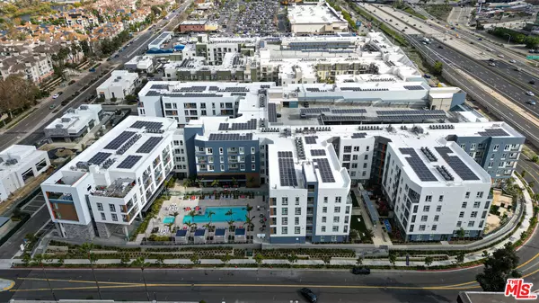 San Diego, CA 92108,5075 Camino De La Siesta #224