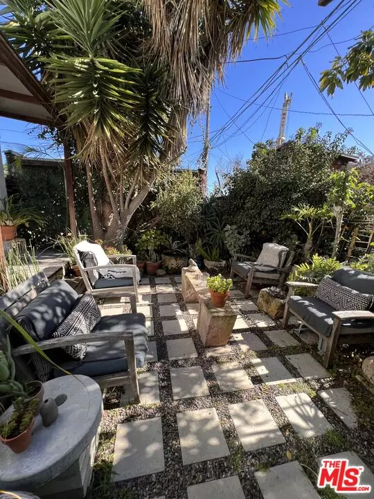 Venice, CA 90291,114 Paloma Ave