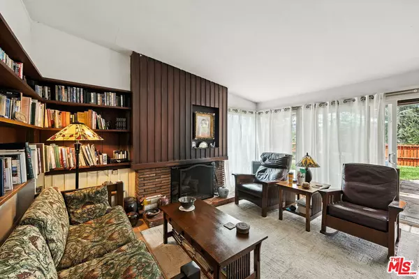 Altadena, CA 91001,2186 Mar Vista Ave