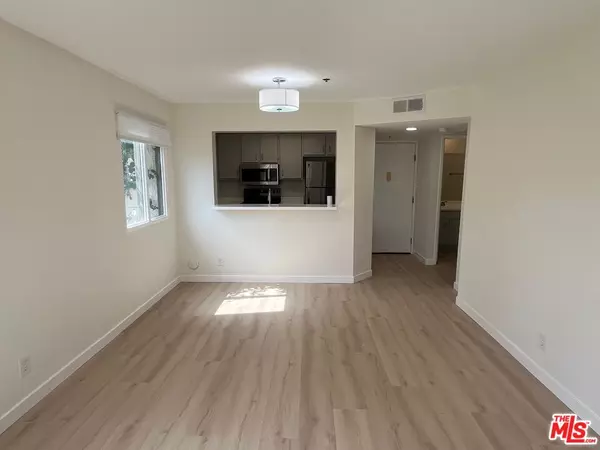 Pacific Palisades, CA 90272,501 Palisades Dr #124