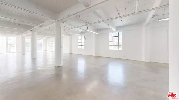 Los Angeles, CA 90015,1024 Santee St #501