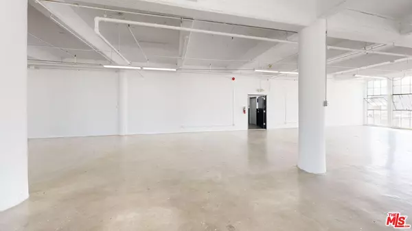 Los Angeles, CA 90015,1024 Santee St #501