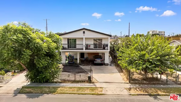 Los Angeles, CA 90003,356 E 69th St