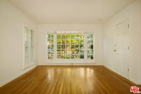 Sherman Oaks, CA 91403,14935 Hartsook St